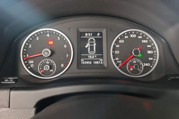Used Volkswagen Tiguan 2015 1.8TSI Automatic Two-Wheel Drive Comfort Edition Instrument Cluster