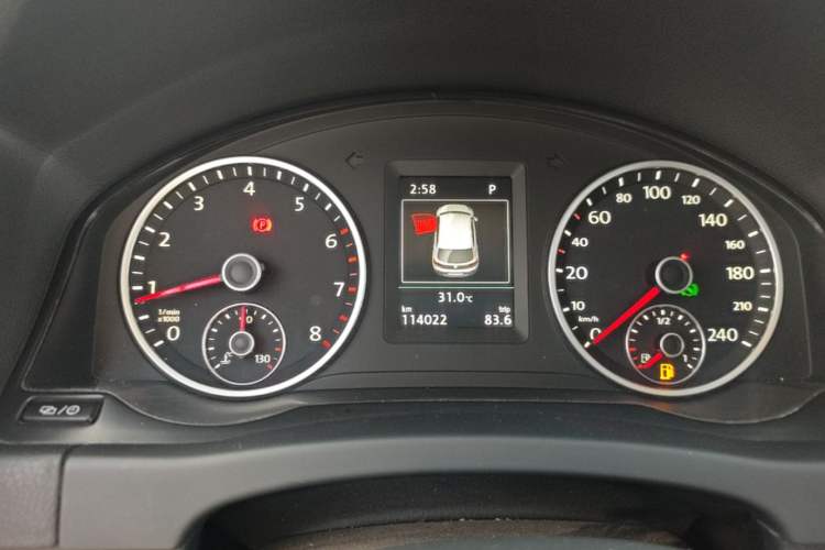 Used Volkswagen Tiguan 2015 1.8TSI Automatic Two-Wheel Drive Luxury Model Instrument Cluster
