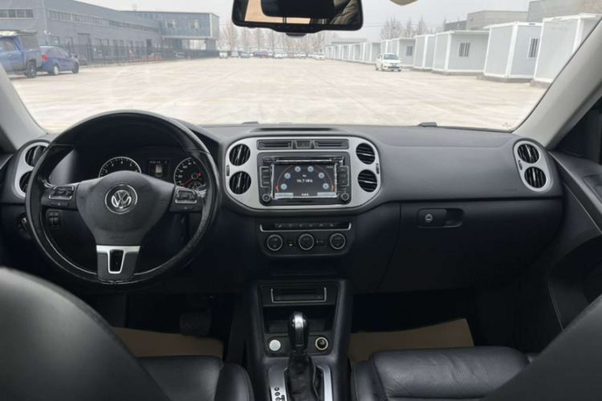 Used Volkswagen Tiguan 2015 1.8TSI Automatic Two-Wheel Drive Comfort Edition Interior 9