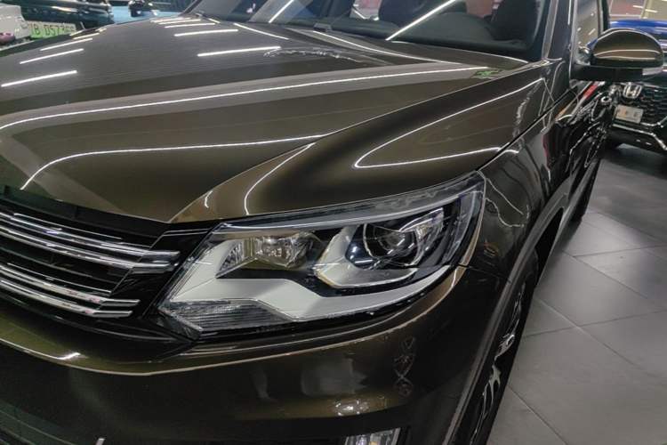Used Volkswagen Tiguan 2015 1.8TSI Automatic Two-Wheel Drive Luxury Model Left Front Headlight