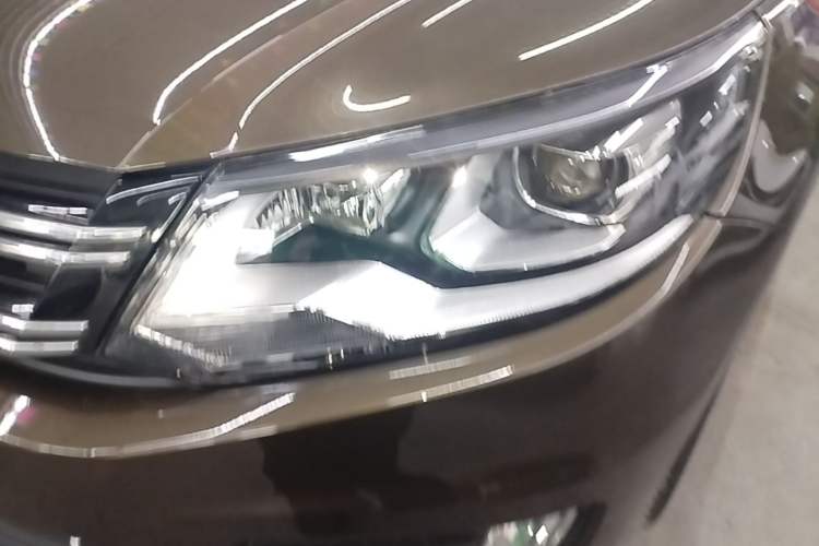Used Volkswagen Tiguan 2015 1.8TSI Automatic Two-Wheel Drive Luxury Model Left Front Headlight
