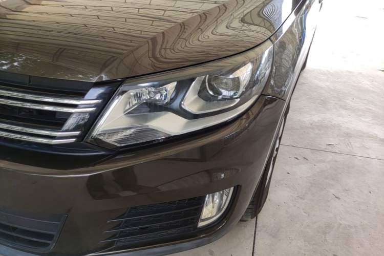 Used Volkswagen Tiguan 2015 1.8TSI Automatic Two-Wheel Drive Trend Edition Left Front Headlight