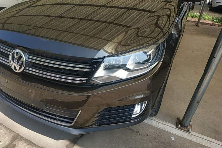 Used Volkswagen Tiguan 2015 1.8TSI Automatic Two-Wheel Drive Comfort Edition Left Front Headlight