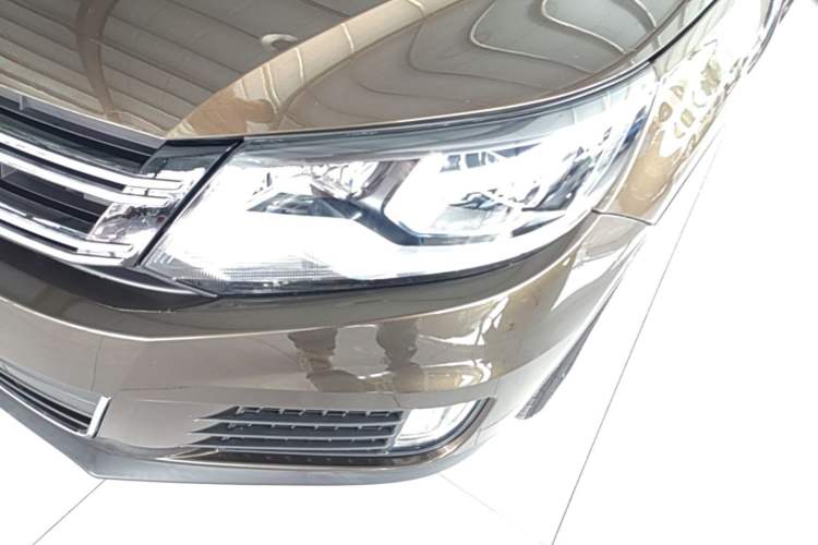 Used Volkswagen Tiguan 2015 1.8TSI Automatic Two-Wheel Drive Comfort Edition Left Front Headlight