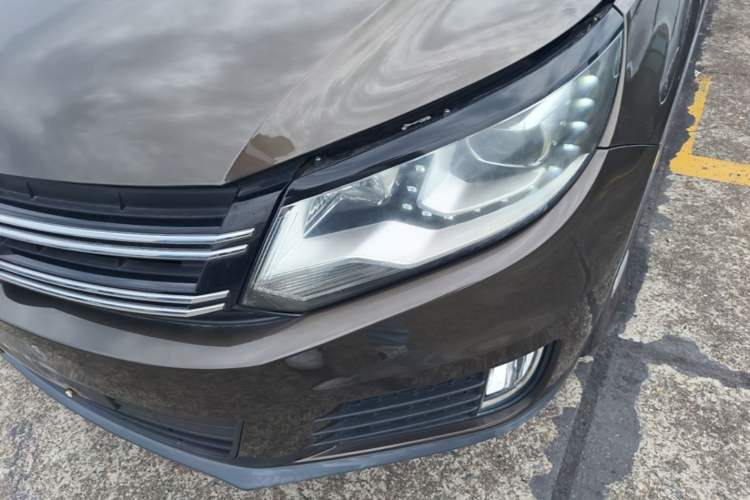 Used Volkswagen Tiguan 2015 1.8TSI Automatic Two-Wheel Drive Trend Edition Left Front Headlight