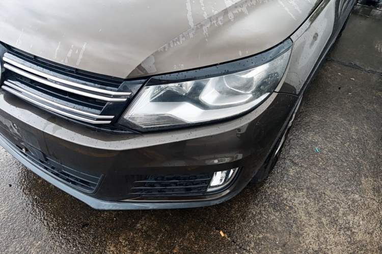 Used Volkswagen Tiguan 2015 1.8TSI Automatic Two-Wheel Drive Trend Edition Left Front Headlight