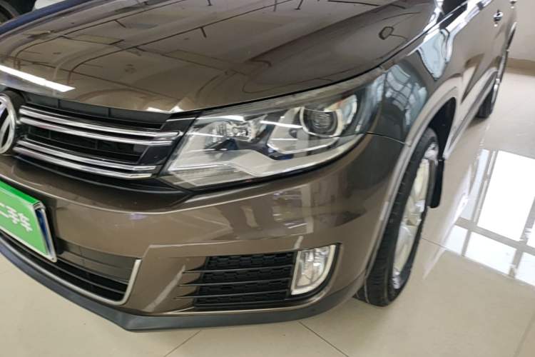 Used Volkswagen Tiguan 2015 1.8TSI Automatic Two-Wheel Drive Trend Edition Left Front Headlight