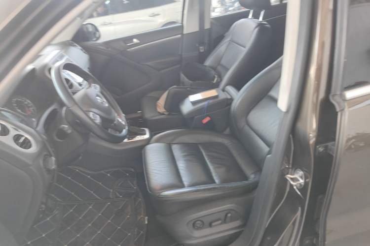 Used Volkswagen Tiguan 2015 1.8TSI Automatic Two-Wheel Drive Luxury Model Left Front Seat