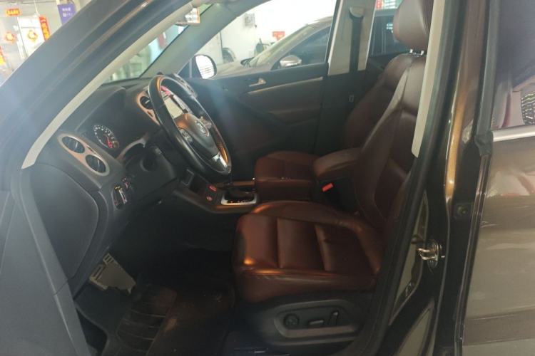 Used Volkswagen Tiguan 2015 1.8TSI Automatic Two-Wheel Drive Luxury Model Left Front Seat