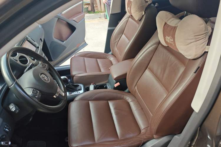 Used Volkswagen Tiguan 2015 1.8TSI Automatic Two-Wheel Drive Luxury Model Left Front Seat