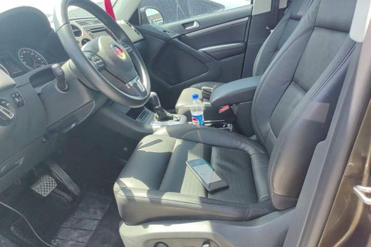 Used Volkswagen Tiguan 2015 1.8TSI Automatic Two-Wheel Drive Comfort Edition Left Front Seat