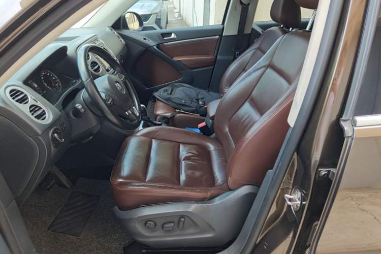 Used Volkswagen Tiguan 2015 1.8TSI Automatic Two-Wheel Drive Luxury Model Left Front Seat