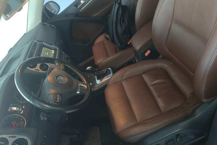 Used Volkswagen Tiguan 2015 1.8TSI Automatic Two-Wheel Drive Luxury Model Left Front Seat