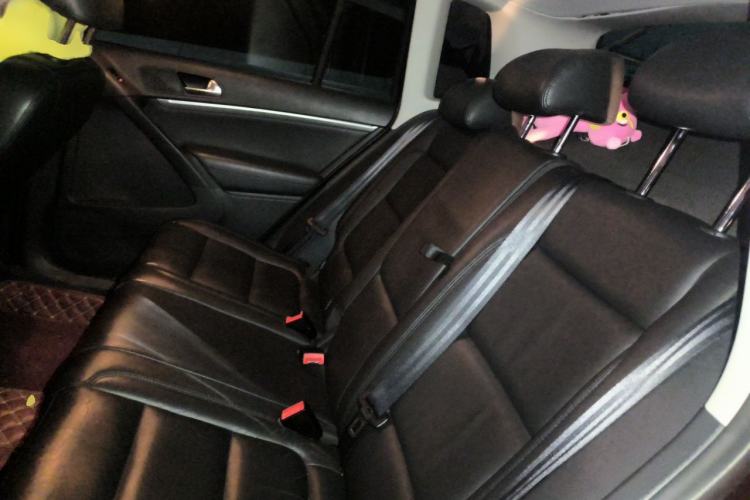 Used Volkswagen Tiguan 2015 1.8TSI Automatic Two-Wheel Drive Comfort Edition Left Rear Seat
