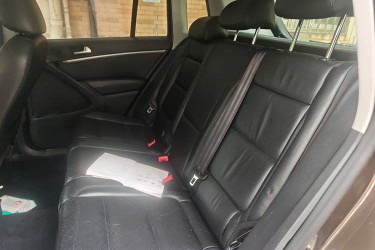 Used Volkswagen Tiguan 2015 1.8TSI Automatic Two-Wheel Drive Luxury Model Left Rear Seat