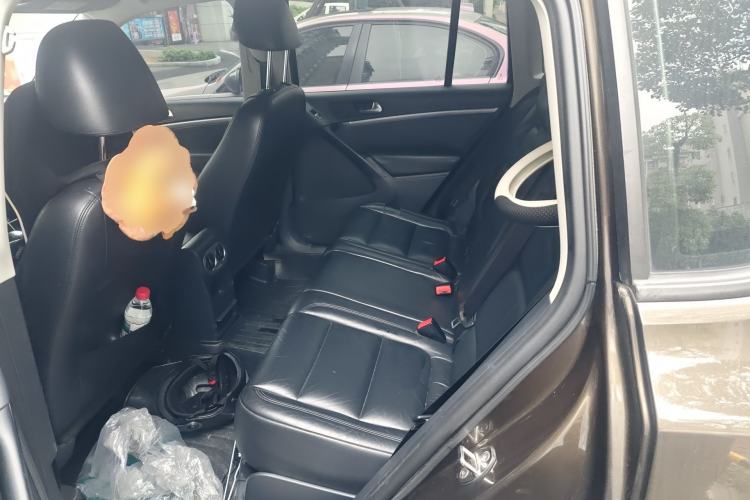 Used Volkswagen Tiguan 2015 1.8TSI Automatic Two-Wheel Drive Comfort Edition Left Rear Seat