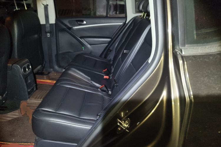 Used Volkswagen Tiguan 2015 1.8TSI Automatic Two-Wheel Drive Comfort Edition Left Rear Seat
