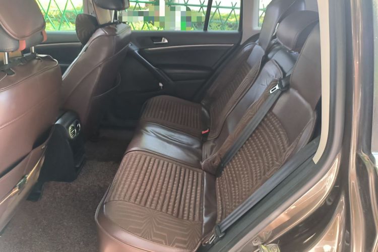 Used Volkswagen Tiguan 2015 1.8TSI Automatic Two-Wheel Drive Luxury Model Left Rear Seat