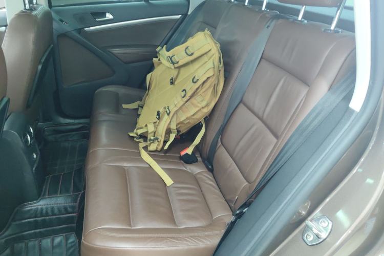 Used Volkswagen Tiguan 2015 2.0 TSI Comfort Edition Left Rear Seat