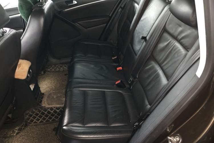 Used Volkswagen Tiguan 2015 1.8TSI Automatic Two-Wheel Drive Luxury Model Left Rear Seat