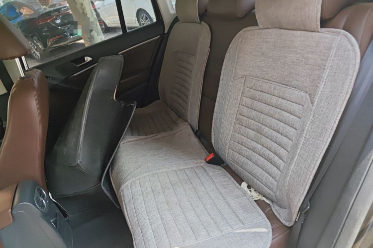 Used Volkswagen Tiguan 2015 1.8TSI Automatic Two-Wheel Drive Luxury Model Left Rear Seat