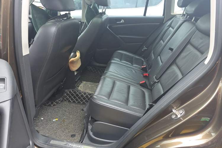 Used Volkswagen Tiguan 2015 1.8TSI Automatic Two-Wheel Drive Luxury Model Left Rear Seat