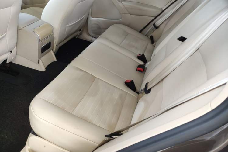 Used Volkswagen Tiguan 2015 1.8TSI Automatic Two-Wheel Drive Trend Edition Left Rear Seat