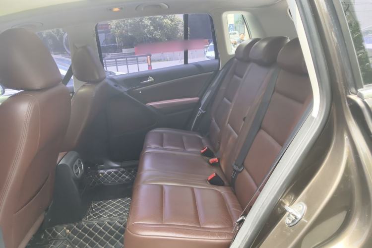 Used Volkswagen Tiguan 2015 1.8TSI Automatic Two-Wheel Drive Luxury Model Left Rear Seat