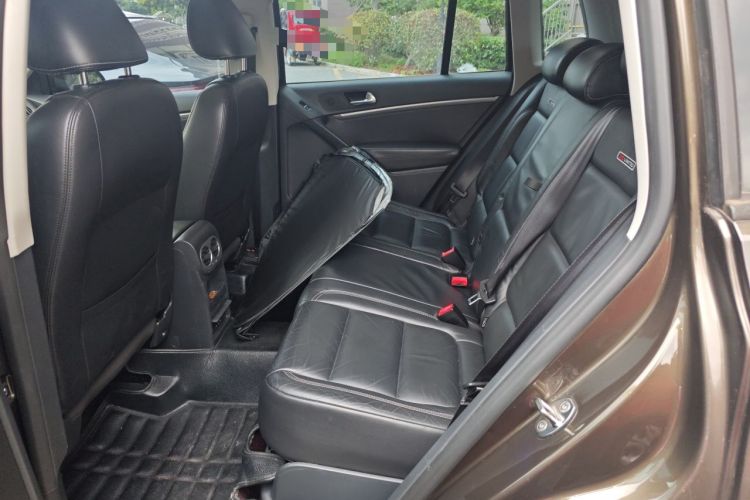 Used Volkswagen Tiguan 2015 1.8TSI Automatic Two-Wheel Drive Comfort Edition Left Rear Seat