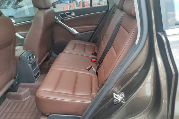 Used Volkswagen Tiguan 2015 1.8TSI Automatic Two-Wheel Drive Luxury Model Left Rear Seat