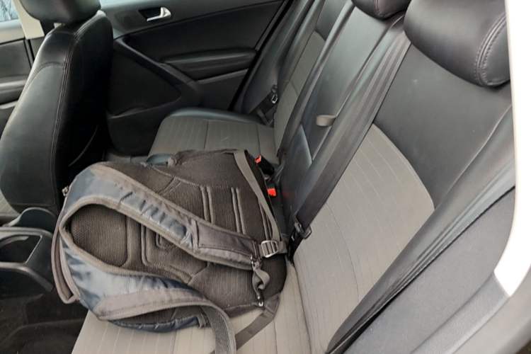 Used Volkswagen Tiguan 2015 1.8TSI Automatic Two-Wheel Drive Trend Edition Left Rear Seat