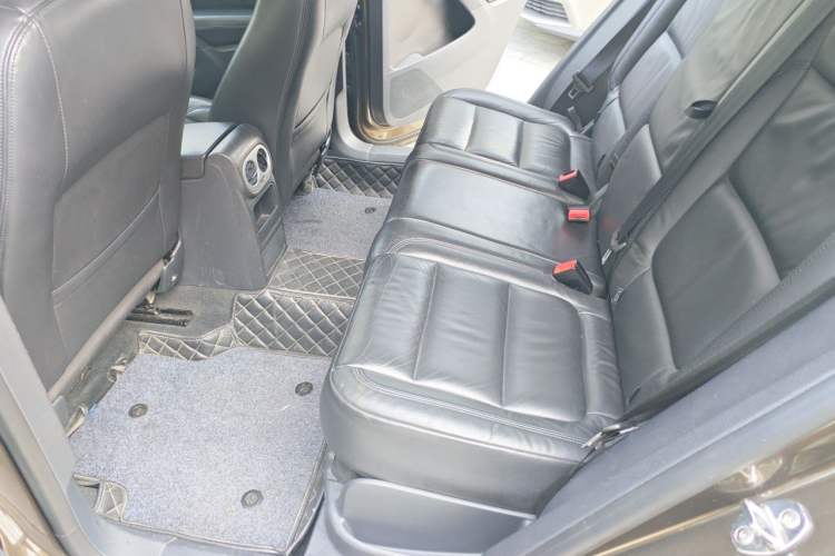 Used Volkswagen Tiguan 2015 1.8TSI Automatic Two-Wheel Drive Comfort Edition Left Rear Seat