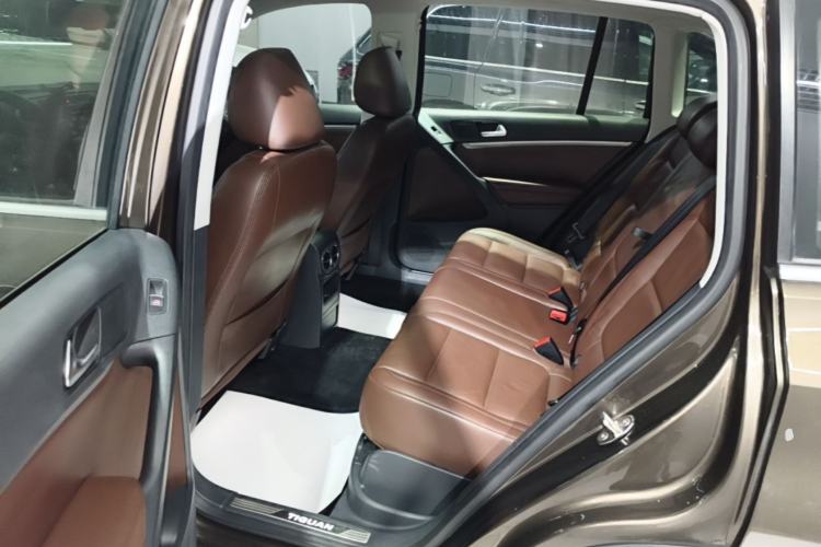 Used Volkswagen Tiguan 2015 1.8TSI Automatic Two-Wheel Drive Luxury Model Left Rear Seat