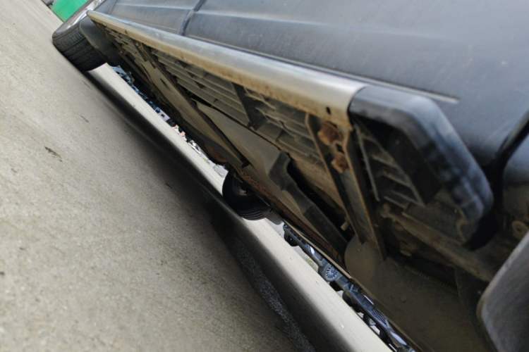 Used Volkswagen Tiguan 2015 1.8TSI Automatic Two-Wheel Drive Trend Edition Left Side Sill