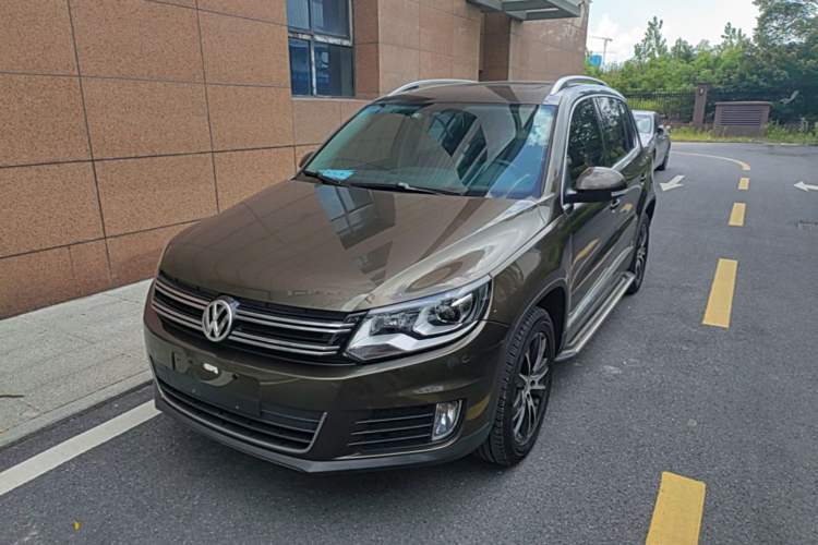 Ojetý Volkswagen Tiguan 2015 1.8TSI Automatic All-Wheel-Drive Luxury Model Guazi used car, China used car export, Used car for sale, Used  cars, Cheapest cars for sale