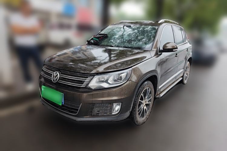 Used Volkswagen Tiguan 2015 1.8TSI Automatic Two-Wheel Drive Luxury Model Guazi used car, China used car export, Used car for sale, Used cars, Cheapest cars for sale