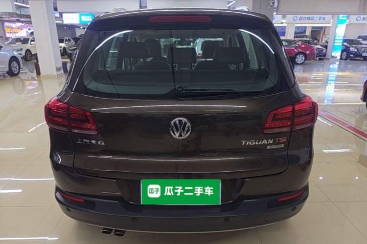 Used Volkswagen Tiguan 2015 1.8TSI Automatic All-Wheel-Drive Luxury Model Rear