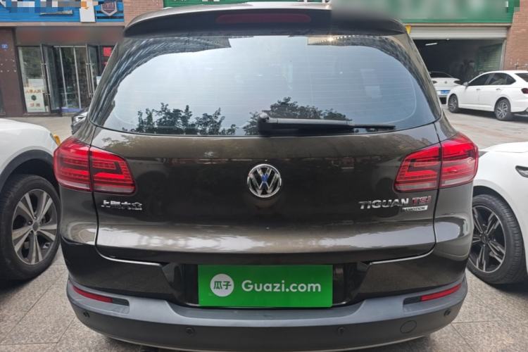 Used Volkswagen Tiguan 2015 2.0 TSI Automatic All-Wheel Drive Luxury Edition Rear