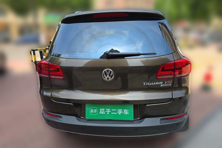 Used Volkswagen Tiguan 2015 1.8TSI Automatic All-Wheel-Drive Luxury Model Rear