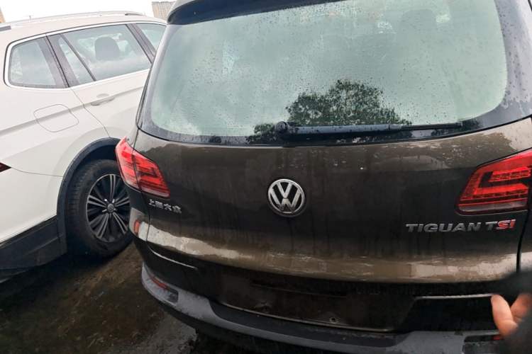 Used Volkswagen Tiguan 2015 1.8TSI Automatic Two-Wheel Drive Trend Edition Rear