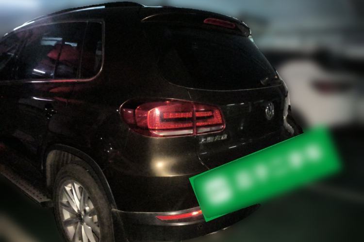 Used Volkswagen Tiguan 2015 1.8TSI Automatic Two-Wheel Drive Comfort Edition Rear Left 45 Deg