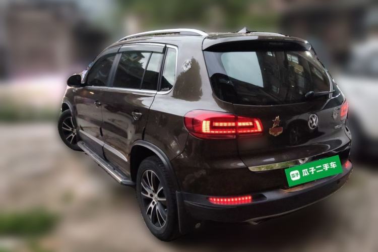 Used Volkswagen Tiguan 2015 1.8TSI Automatic Two-Wheel Drive Luxury Model Rear Left 45 Deg