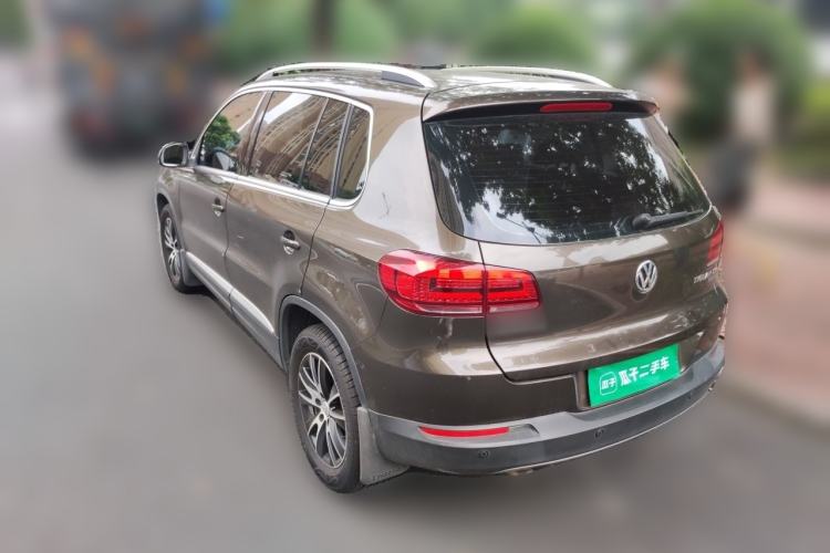 Used Volkswagen Tiguan 2015 1.8TSI Automatic All-Wheel Drive Comfort Edition Rear Left 45 Deg