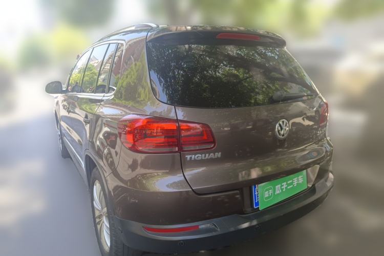 Used Volkswagen Tiguan 2015 2.0 TSI Comfort Edition Rear Left 45 Deg