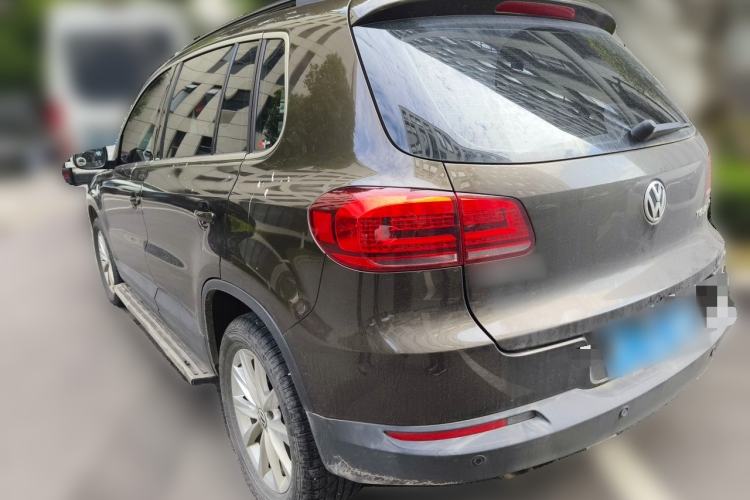 Used Volkswagen Tiguan 2015 1.8TSI Automatic Two-Wheel Drive Comfort Edition Rear Left 45 Deg
