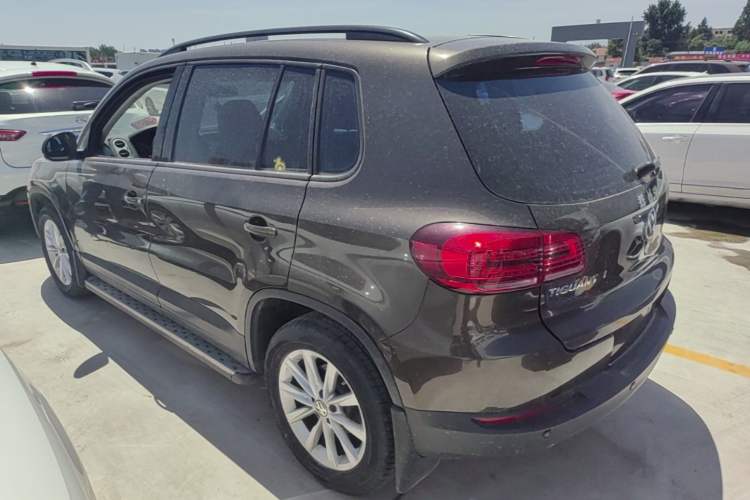 Used Volkswagen Tiguan 2015 1.8TSI Automatic Two-Wheel Drive Comfort Edition Rear Left 45 Deg