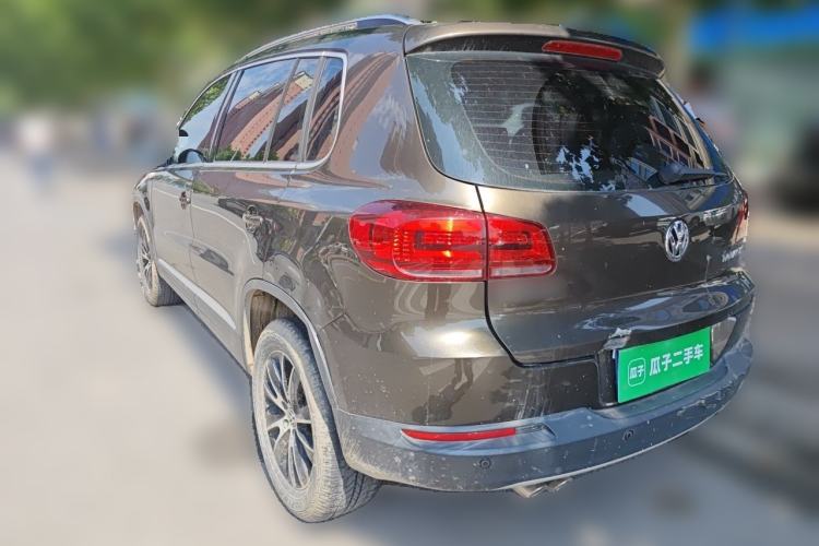 Used Volkswagen Tiguan 2015 1.8TSI Automatic Two-Wheel Drive Luxury Model Rear Left 45 Deg
