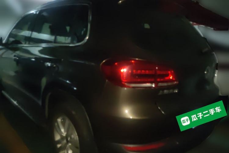Used Volkswagen Tiguan 2015 1.8TSI Automatic Two-Wheel Drive Comfort Edition Rear Left 45 Deg