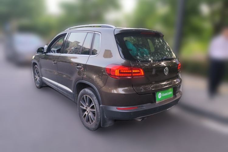 Used Volkswagen Tiguan 2015 1.8TSI Automatic Two-Wheel Drive Luxury Model Rear Left 45 Deg