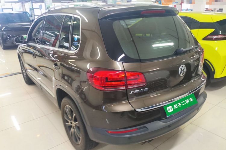 Used Volkswagen Tiguan 2015 1.8TSI Automatic Two-Wheel Drive Luxury Model Rear Left 45 Deg